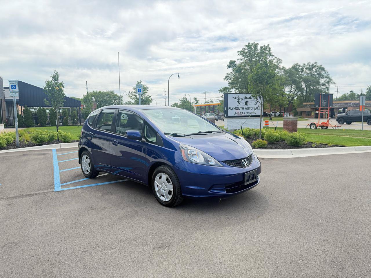 Used 2012 Honda Fit image 3