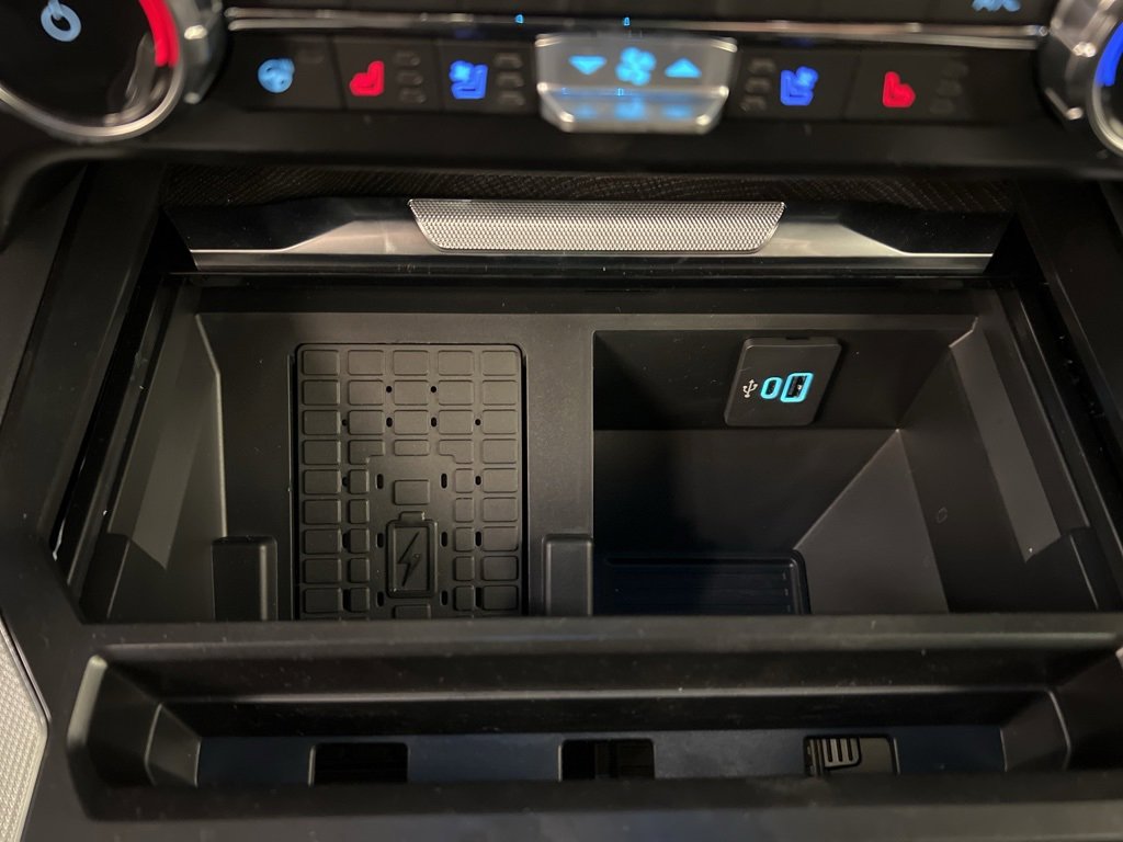 New 2025 Ford F350 Platinum w/ Snow Plow Prep Package image 15