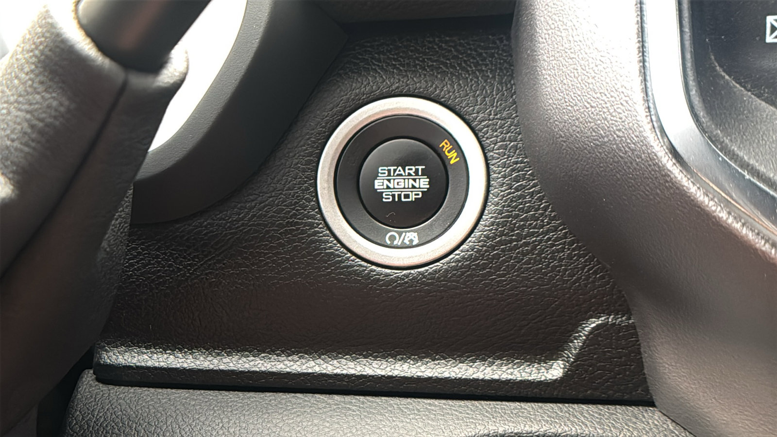 Used 2026 RAM 2500 Laramie image 32