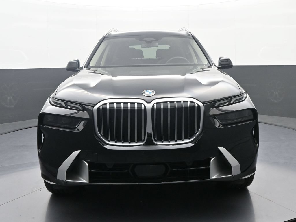 New 2026 BMW X7 xDrive40i w/ Executive Package AWD/4WD image 2