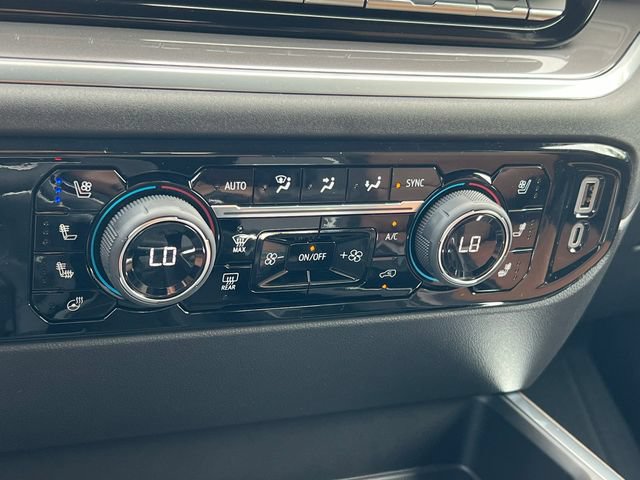 New 2026 Chevrolet Silverado 1500 High Country AWD/4WD image 28