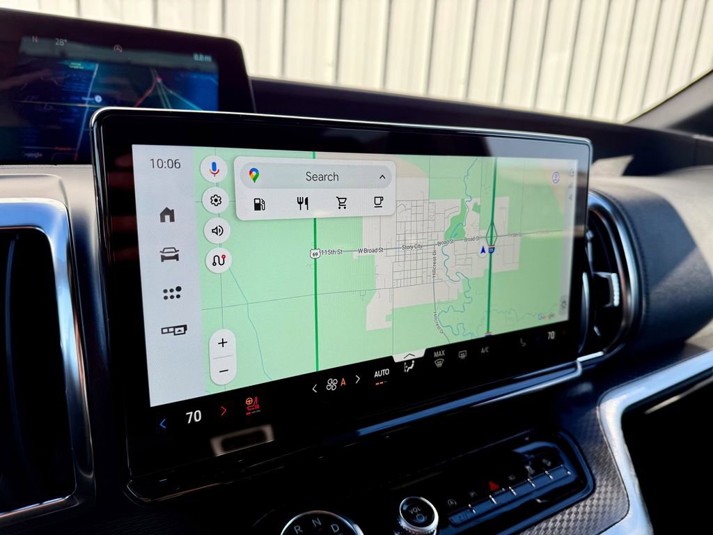 New 2025 Ford Expedition Platinum w/ Stealth Performance Package image 34