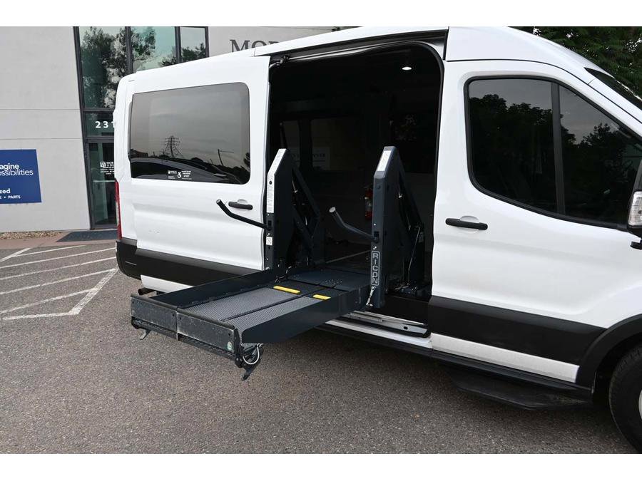 Used 2023 Ford Transit 150 Medium Roof AWD image 19