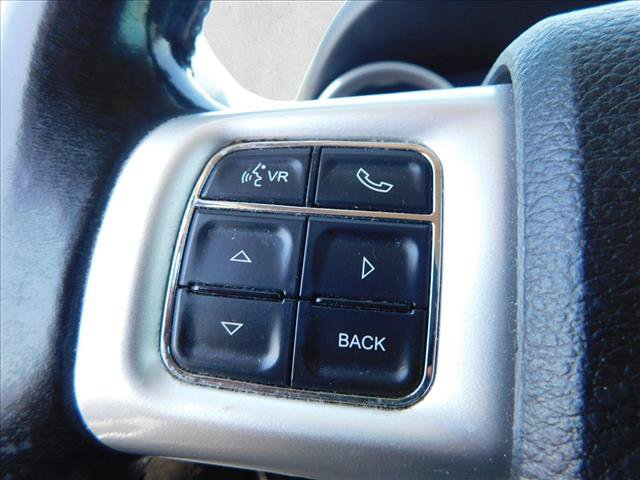Used 2019 Dodge Journey SE w/ Connectivity Group FWD image 14