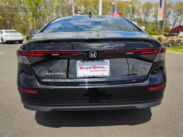 Used 2024 Honda Accord EX image 6