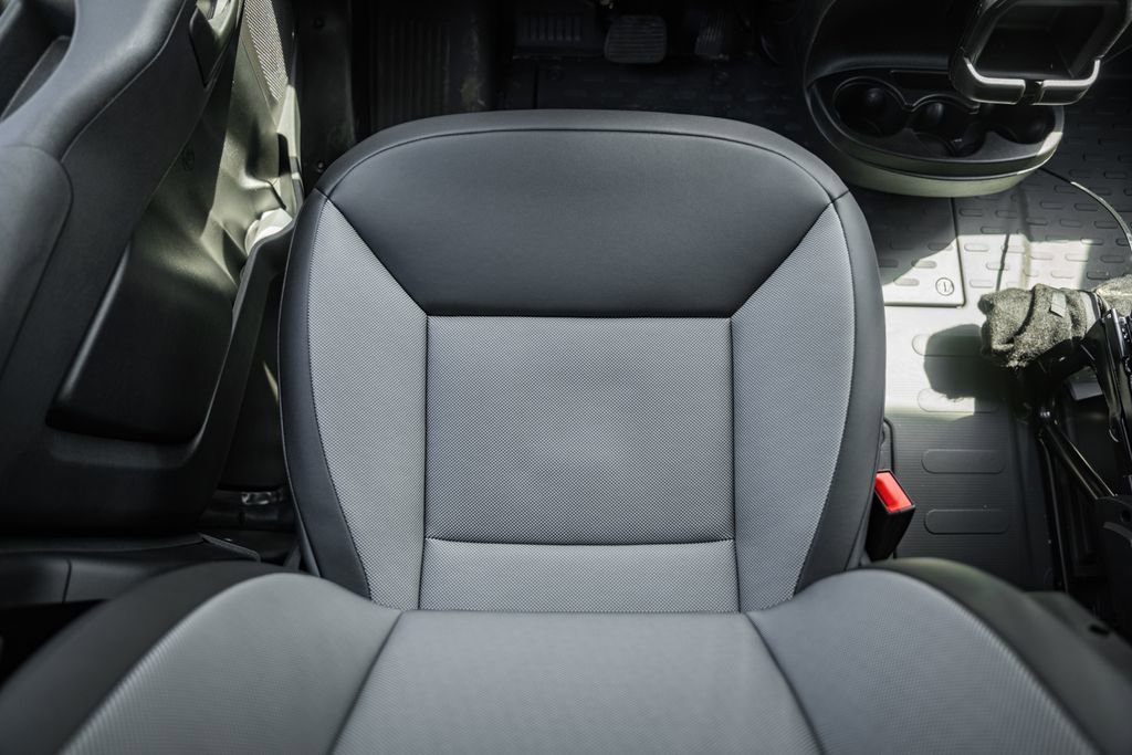 New 2025 RAM ProMaster 3500 w/ Quick Order Package 22G SLT image 29