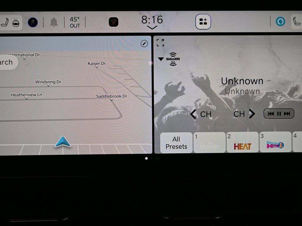 New 2025 Jeep Wrangler Unlimited Rubicon w/ Technology Group image 21