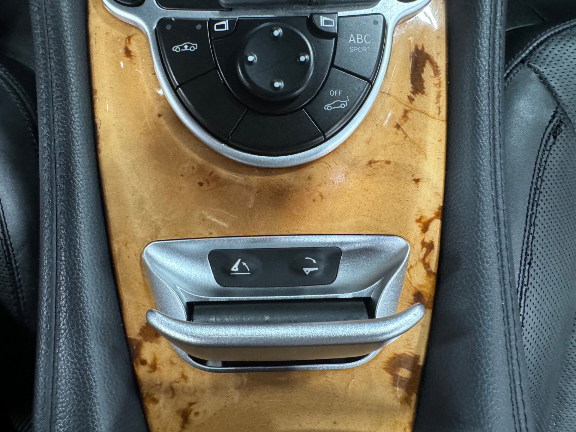 Used 2009 Mercedes-Benz SL 550 image 59