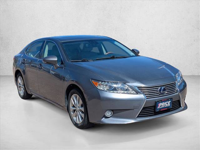 Used 2014 Lexus ES 300h w/ Luxury Package w/Bamboo Trim image 3