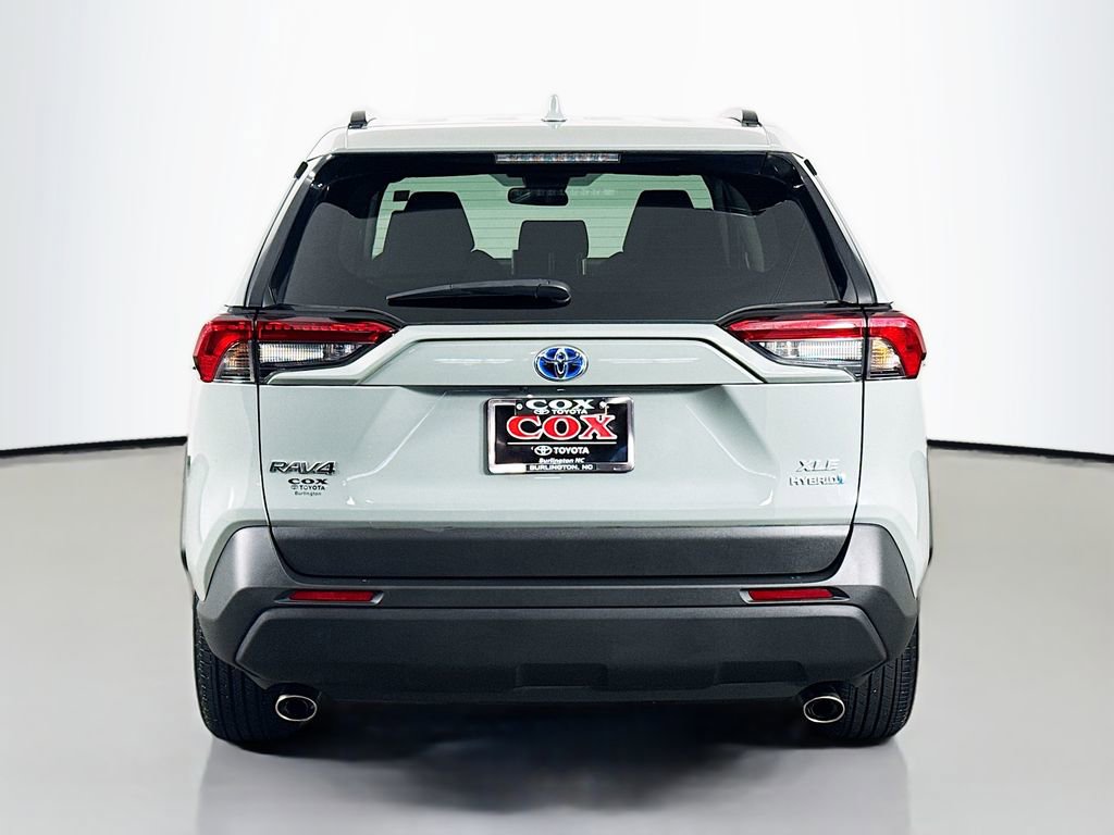 Used 2023 Toyota RAV4 XLE image 6