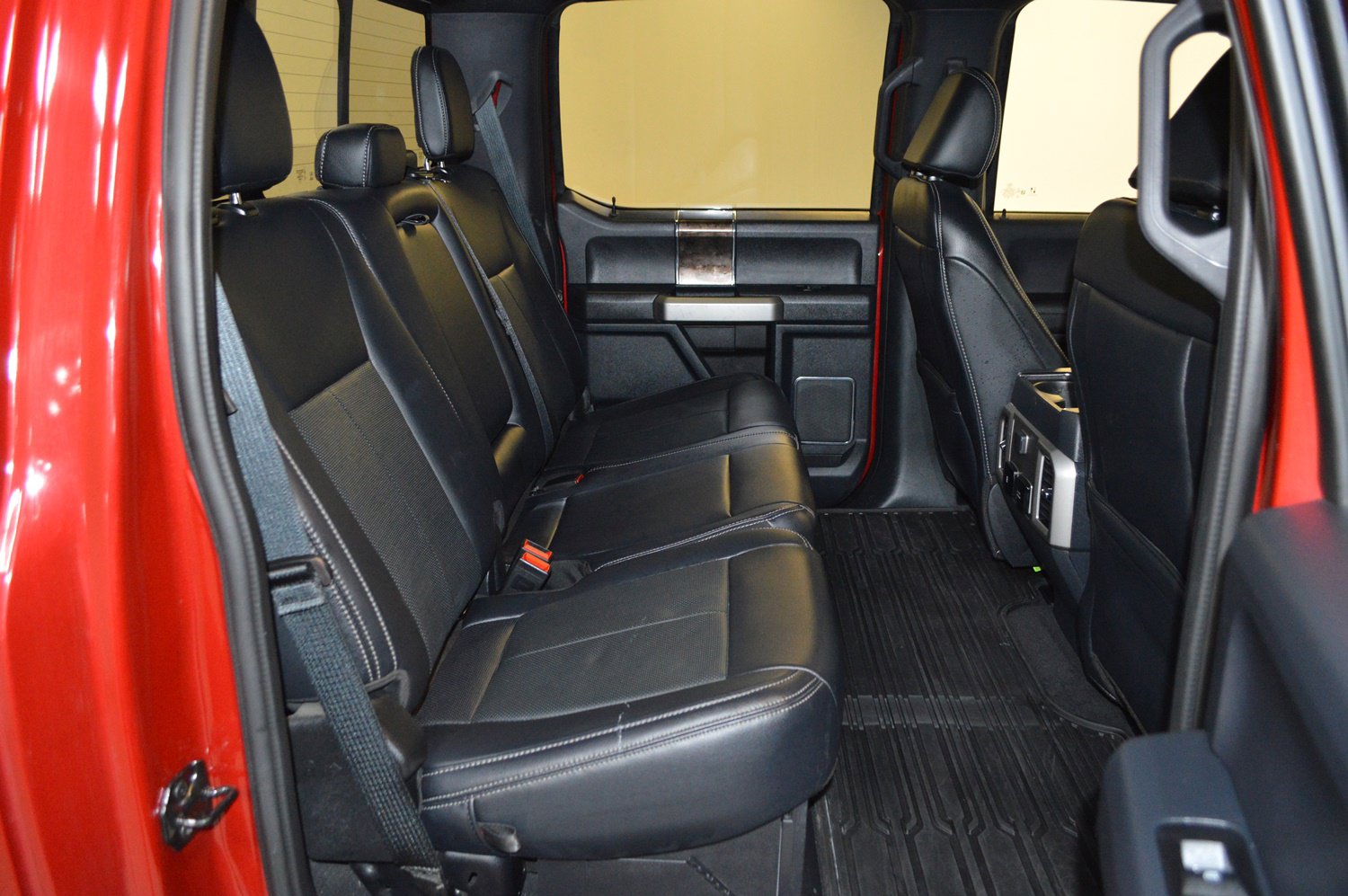 Used 2022 Ford F250 Lariat image 12