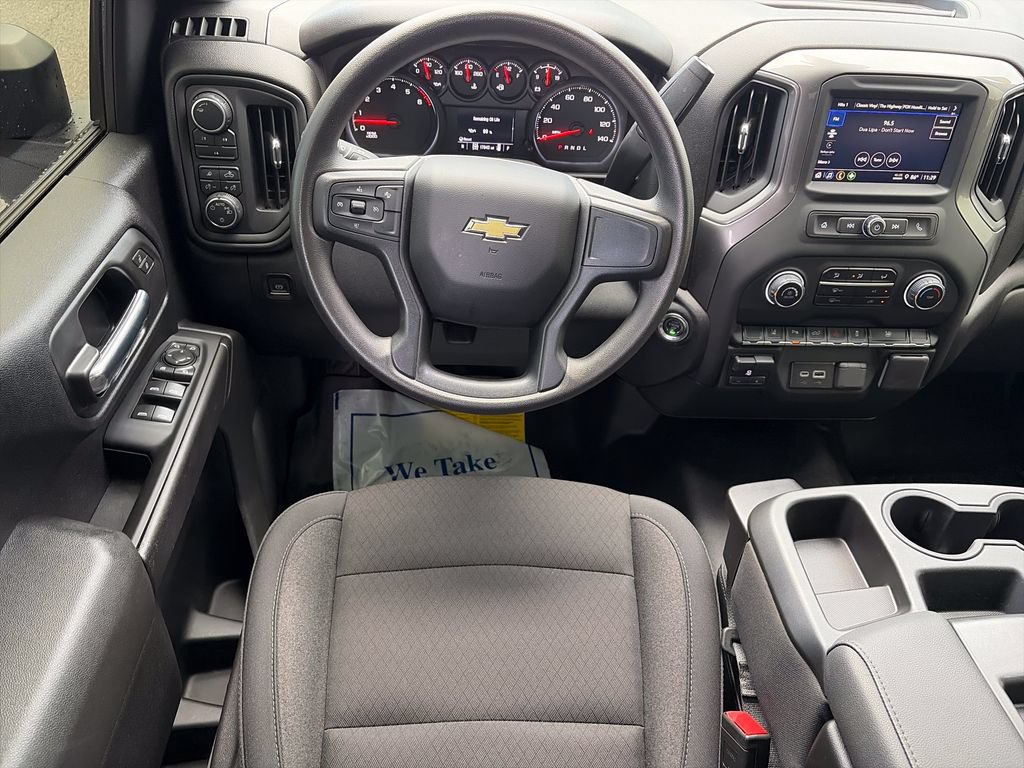 Used 2025 Chevrolet Silverado 2500 Custom w/ Custom Value Package AWD/4WD image 15