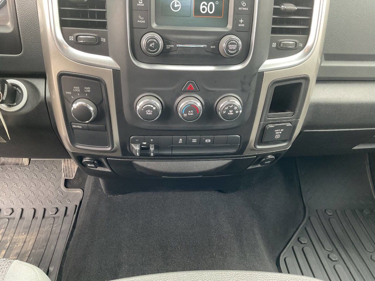 Used 2018 RAM 3500 SLT image 30