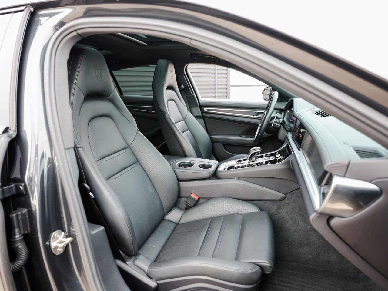 Certified 2023 Porsche Panamera Platinum Edition RWD image 29