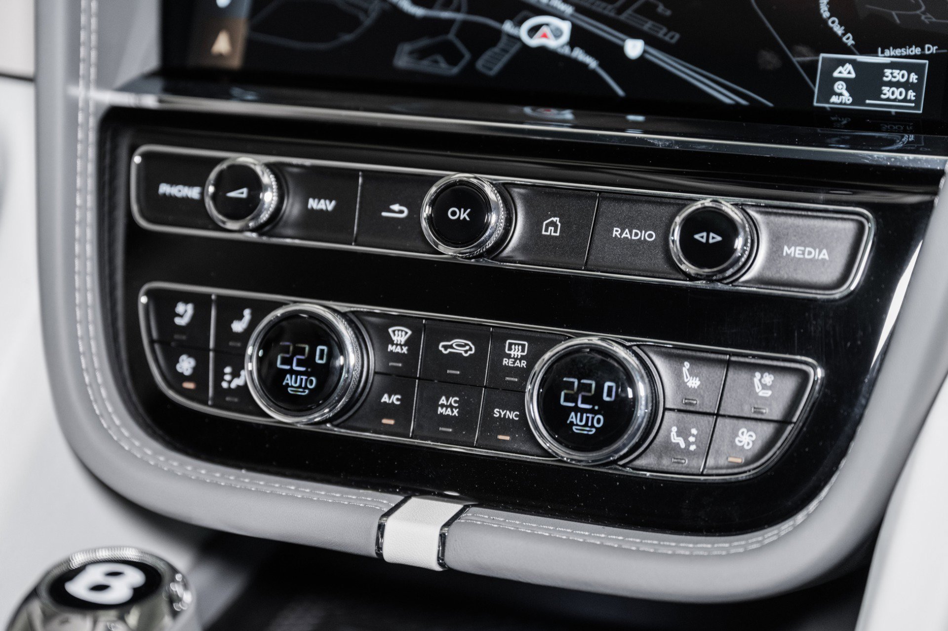 New 2025 Bentley Bentayga Extended Wheelbase image 45