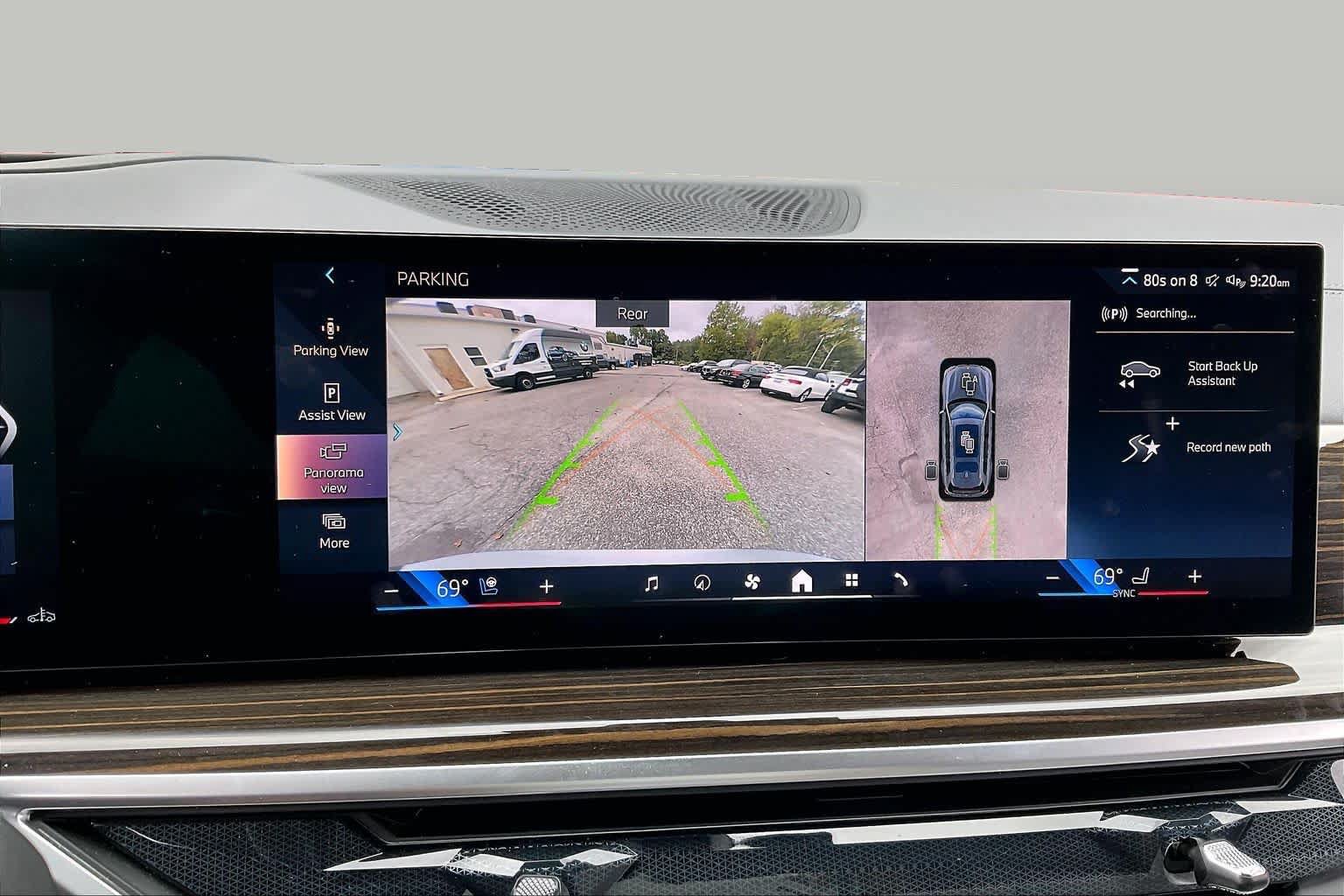 Used 2025 BMW X7 xDrive40i w/ Premium Package AWD/4WD image 31