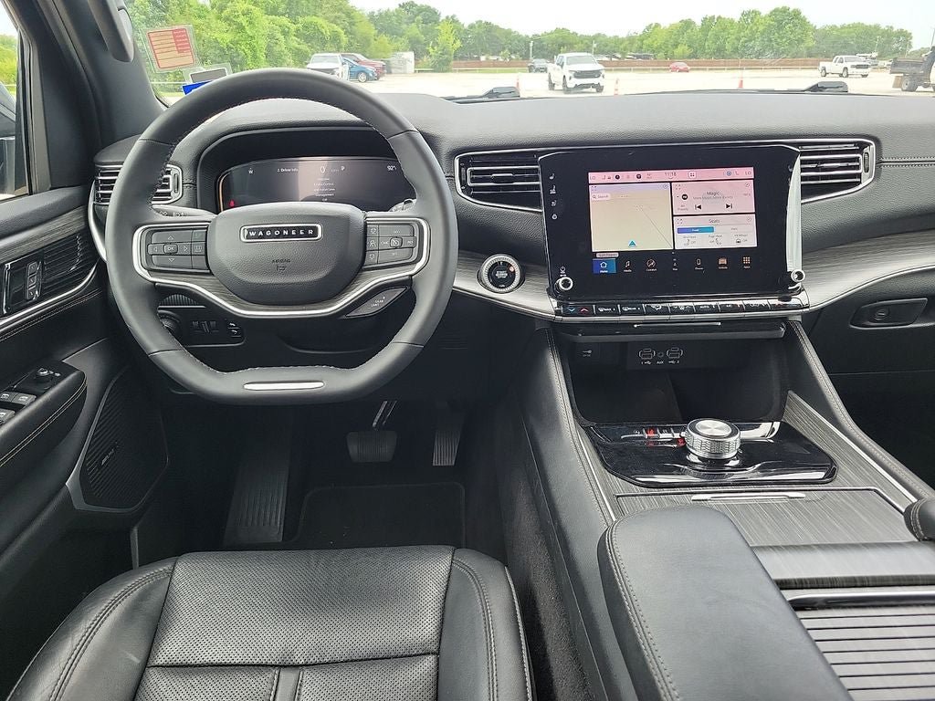 Used 2024 Jeep Wagoneer Series II w/ Flexible Seating Group RWD image 11