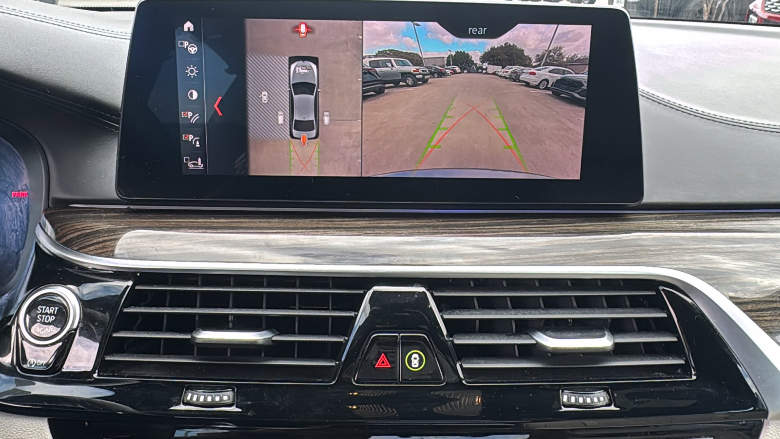 Used 2019 BMW 540i w/ M Sport Package image 19