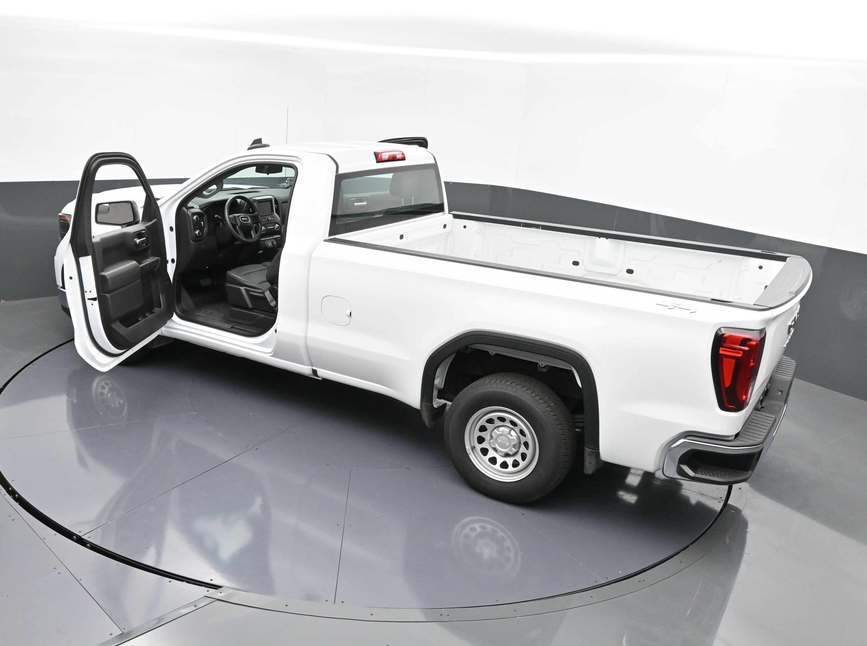 Used 2024 GMC Sierra 1500 Pro image 40
