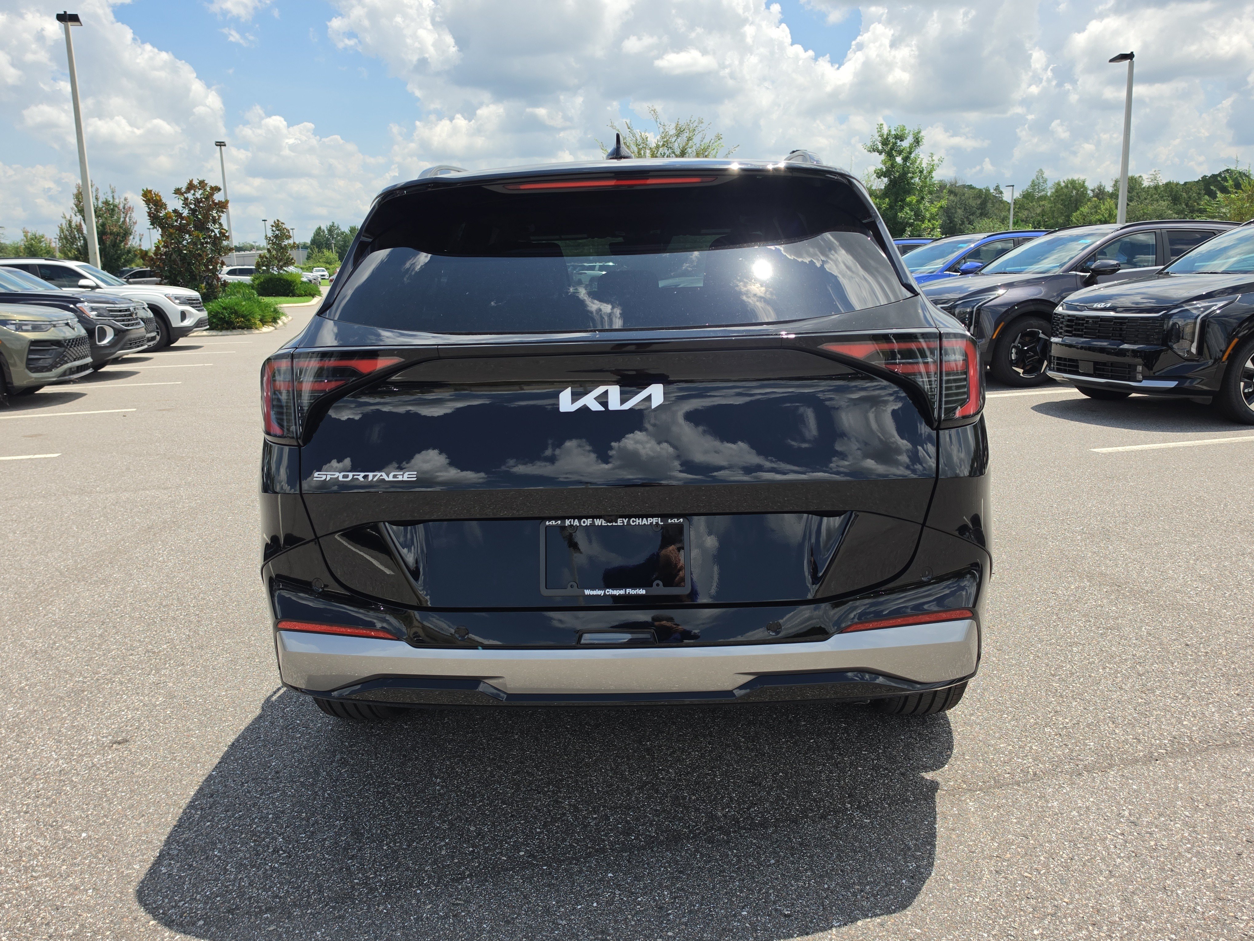 New 2026 Kia Sportage SX FWD image 7