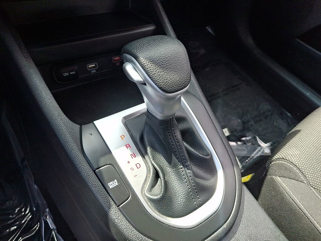 Used 2024 Kia Forte LXS image 16
