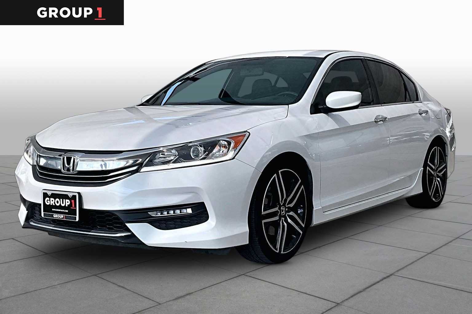Used 2016 Honda Accord Sport image 1