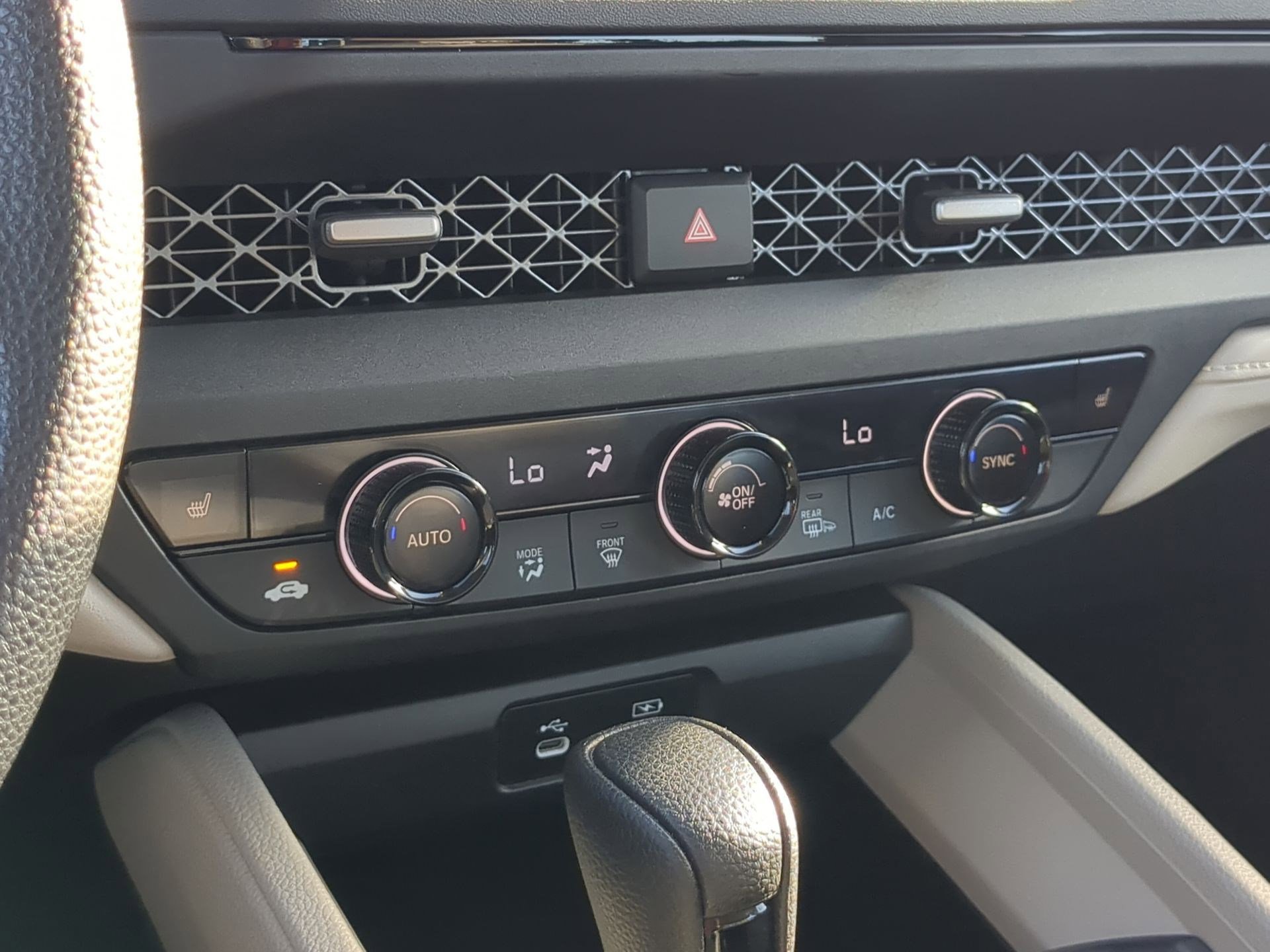 Certified 2024 Honda Accord EX image 25