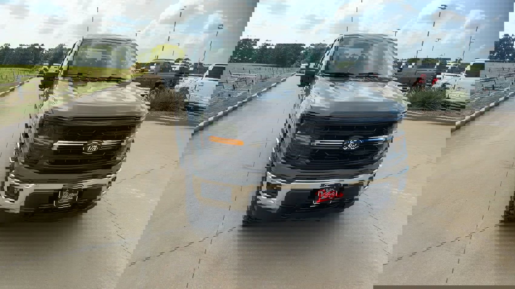 Used 2024 Ford F150 XLT w/ Mobile Office Package image 3