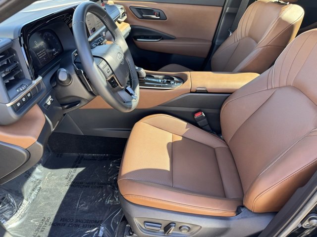 Certified 2025 Toyota Crown Signia image 5