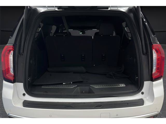 Used 2024 GMC Yukon XL Denali AWD/4WD image 26
