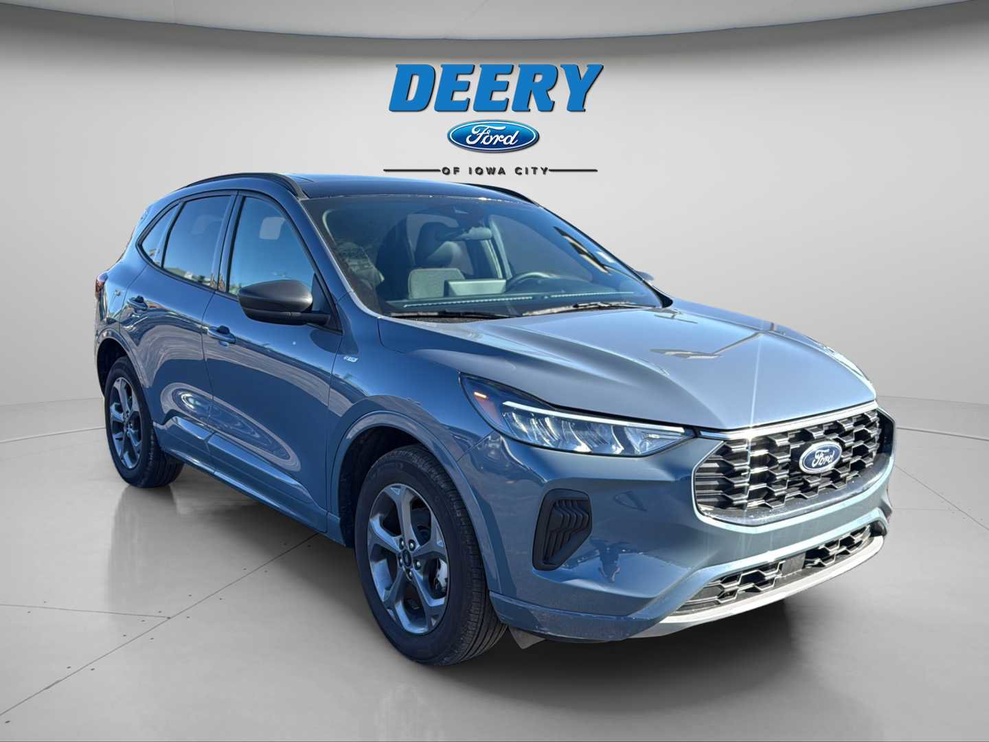 Used 2023 Ford Escape ST-Line w/ Tech Pack #1 image 1