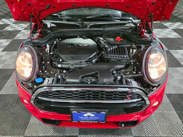 Used 2019 MINI Cooper S w/ Signature Upholstery Package FWD image 32