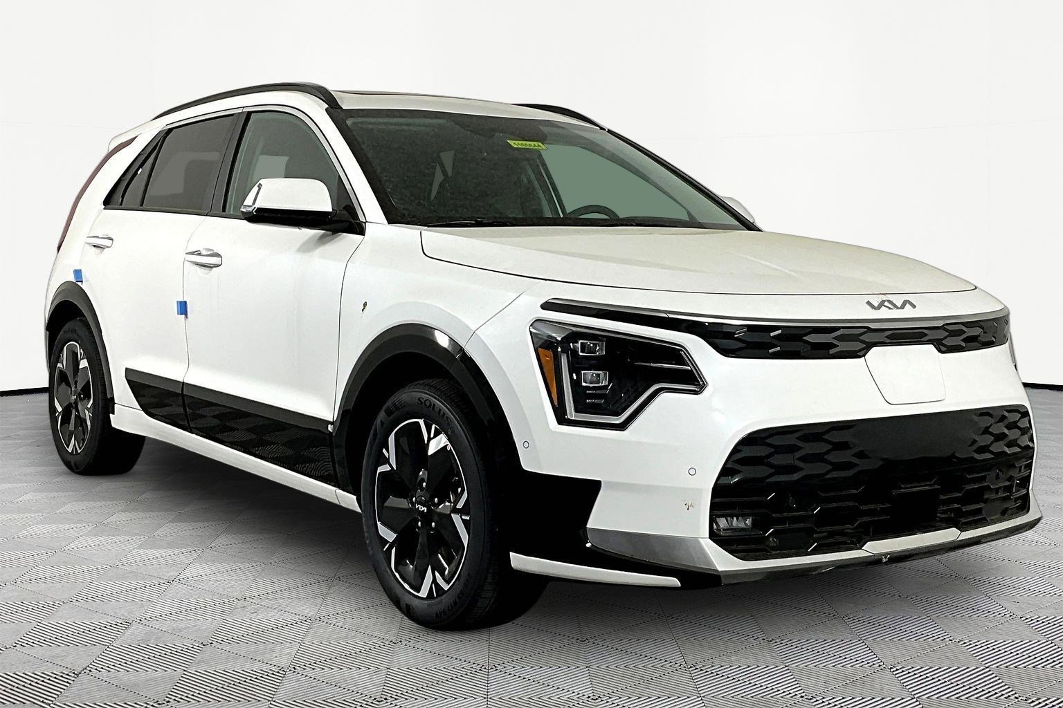 New 2026 Kia Niro Wave FWD image 3