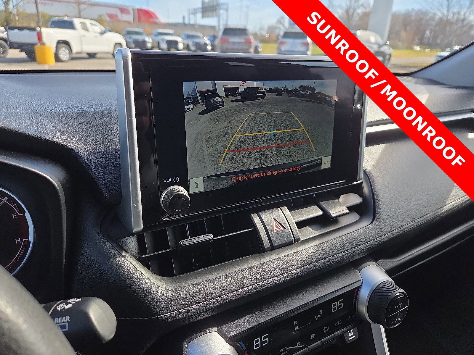 Used 2024 Toyota RAV4 XLE image 17