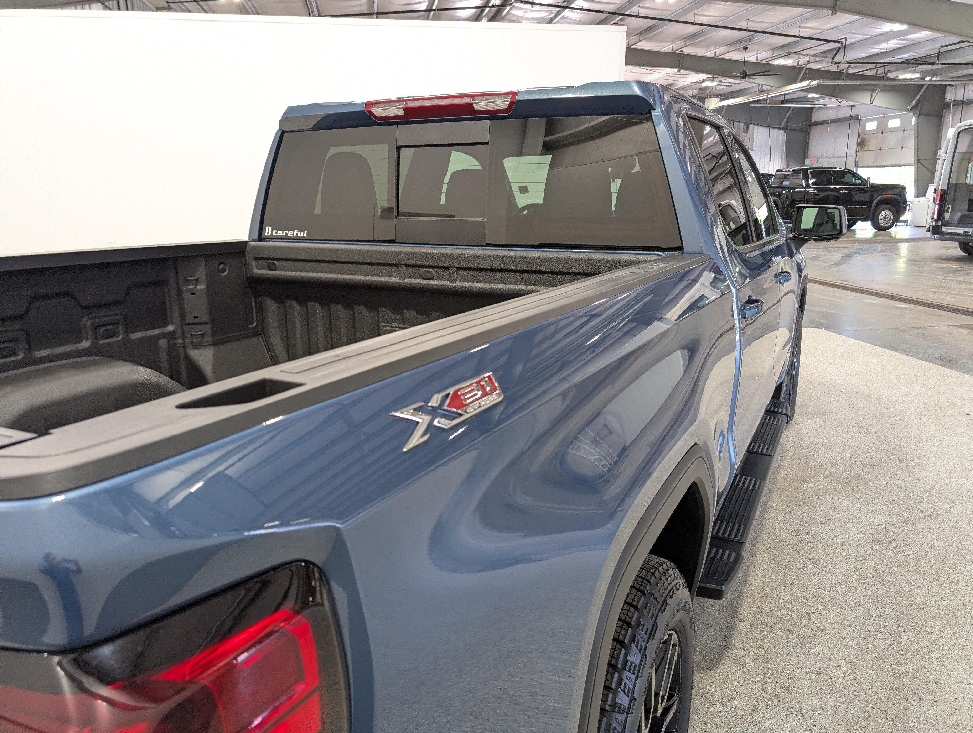 Used 2026 GMC Sierra 1500 Elevation w/ Elevation Premium Package AWD/4WD image 3
