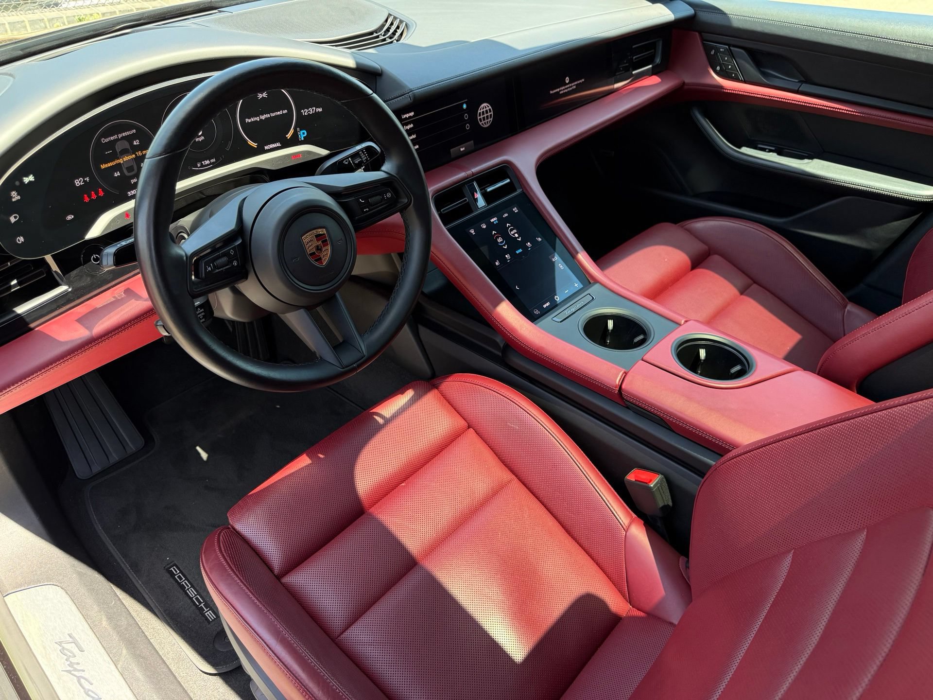 Certified 2022 Porsche Taycan 4S AWD/4WD image 4