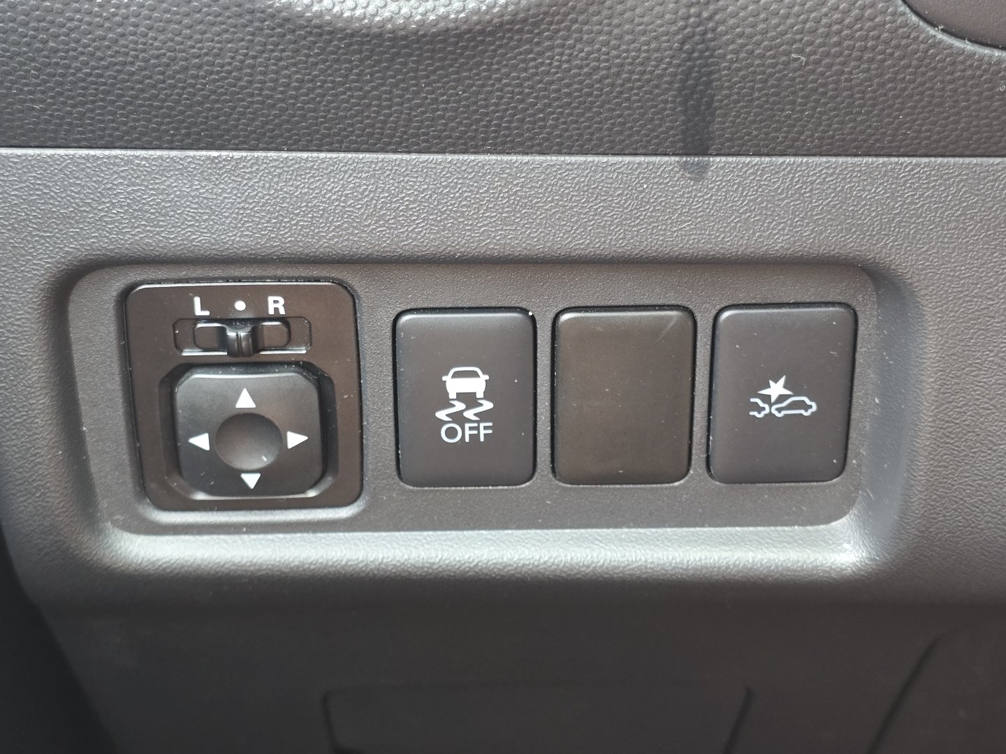 Used 2024 Mitsubishi Mirage ES FWD image 9