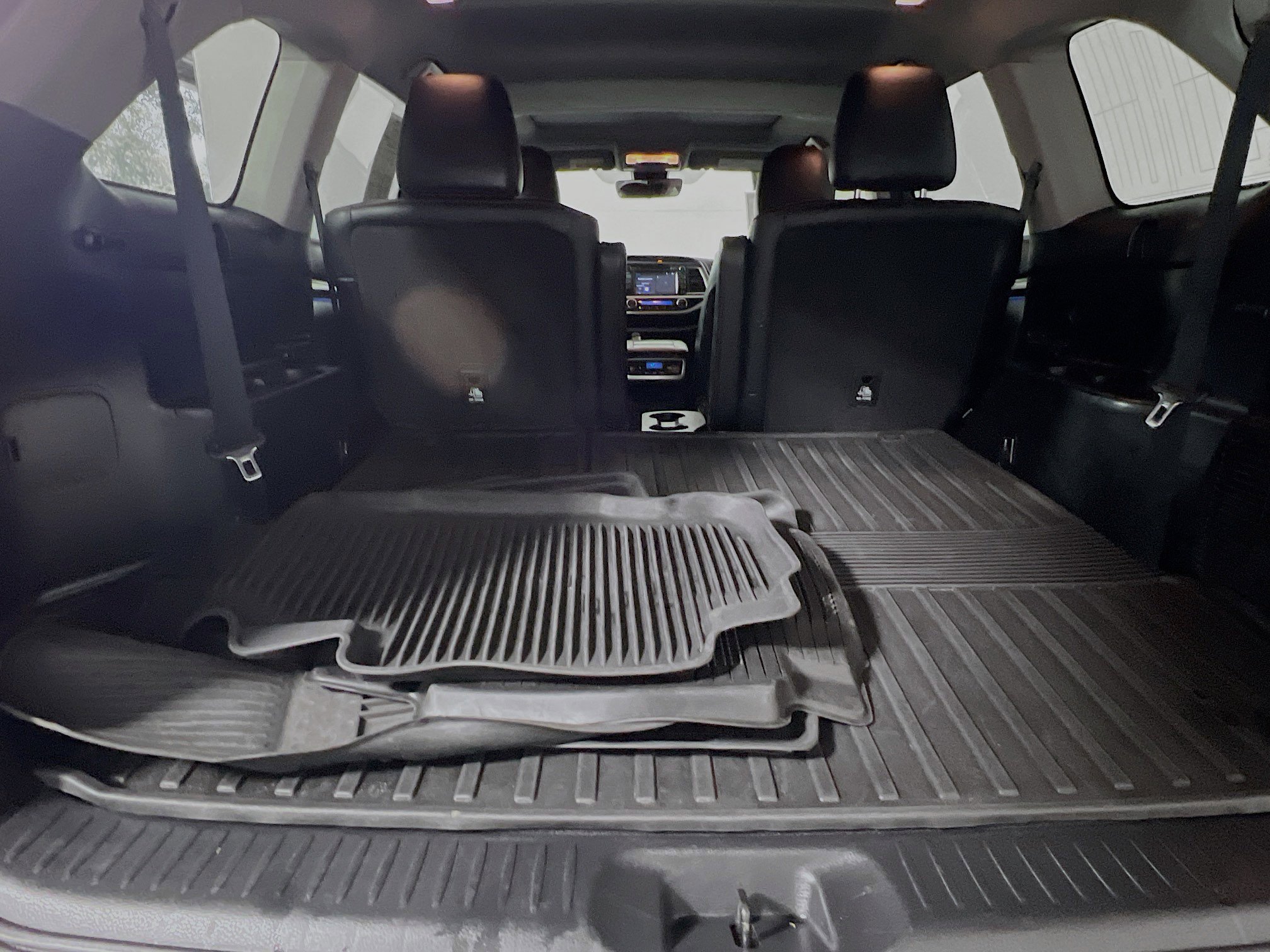 Used 2019 Toyota Highlander SE AWD/4WD image 34