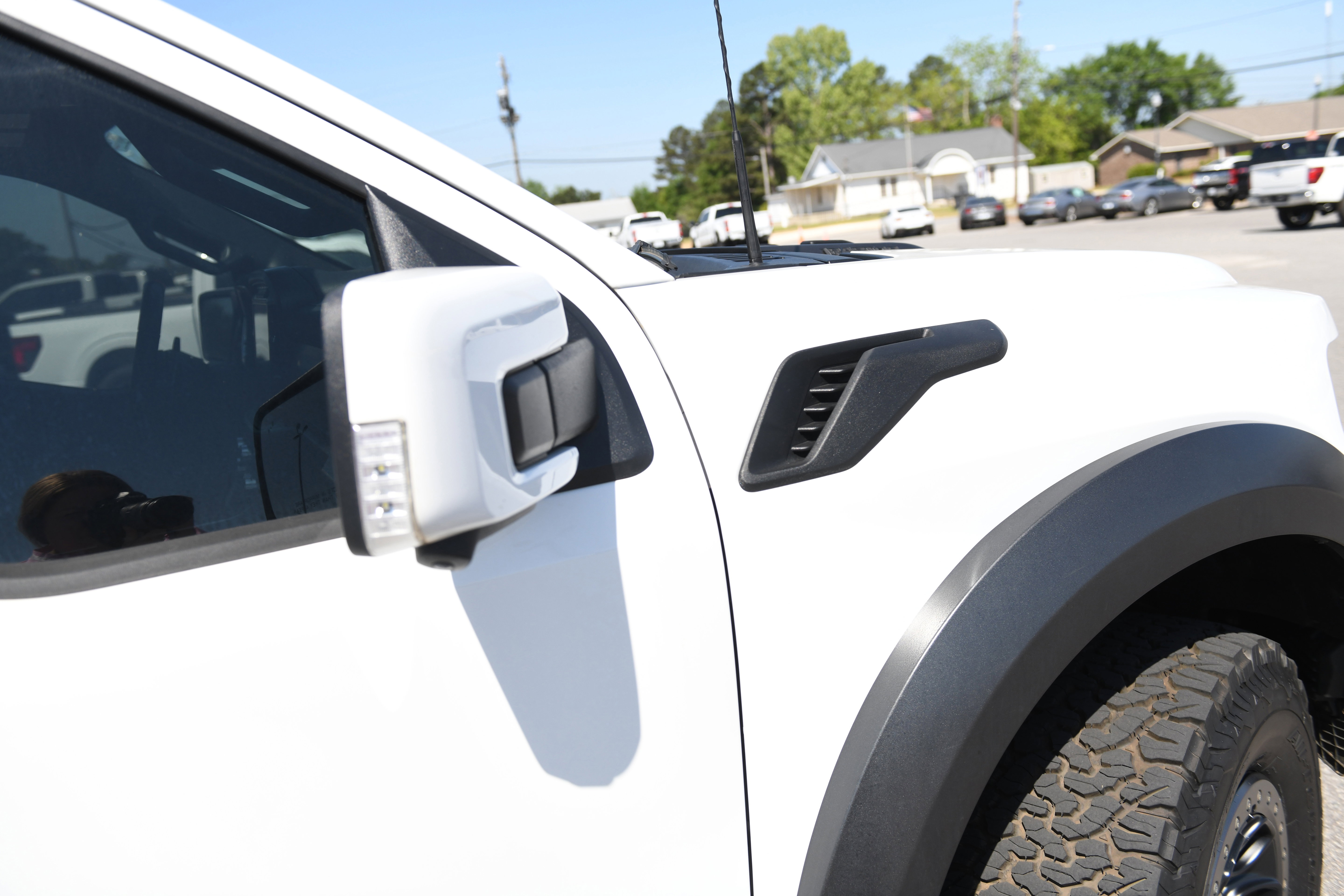 Used 2023 Ford F150 Raptor w/ Raptor Carbon Fiber Package image 6