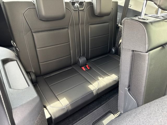 Certified 2021 Volkswagen Tiguan SE w/ Panoramic Sunroof Package image 28