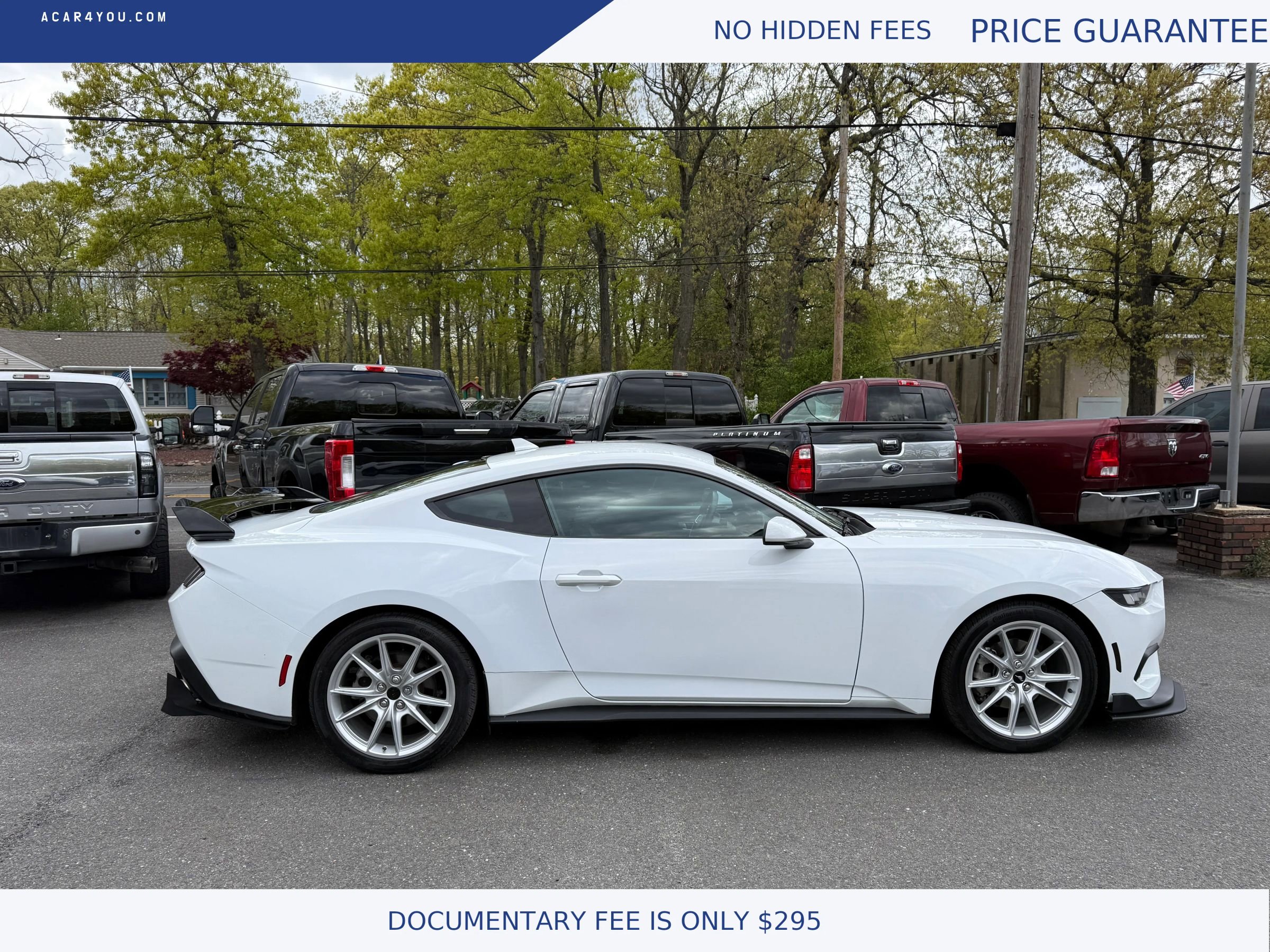 Used 2024 Ford Mustang Coupe RWD image 5