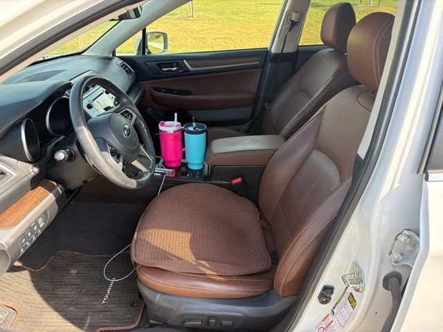 Used 2017 Subaru Outback 3.6R Touring w/ Popular Package #5A AWD/4WD image 9