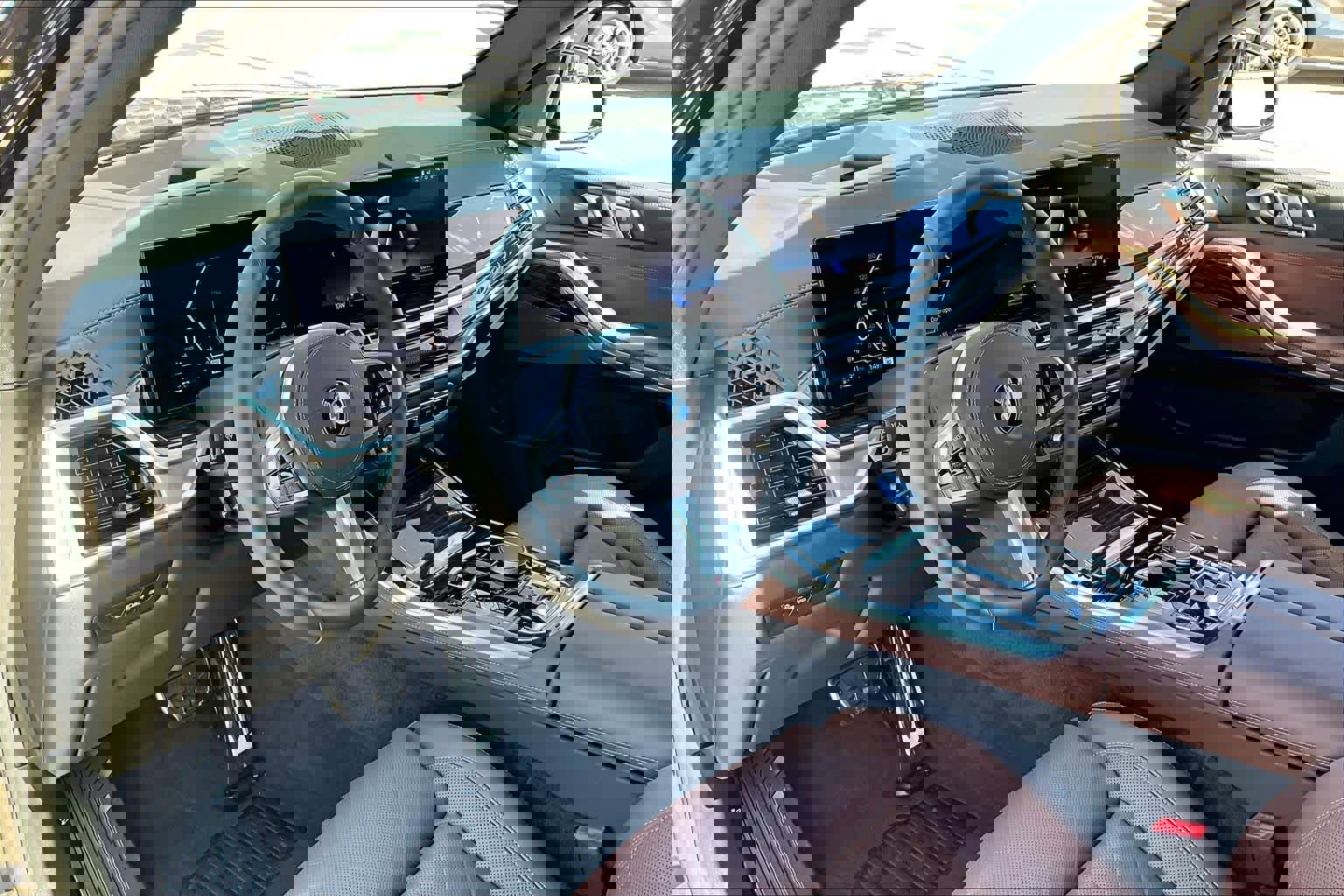 Used 2026 BMW X5 xDrive40i image 17