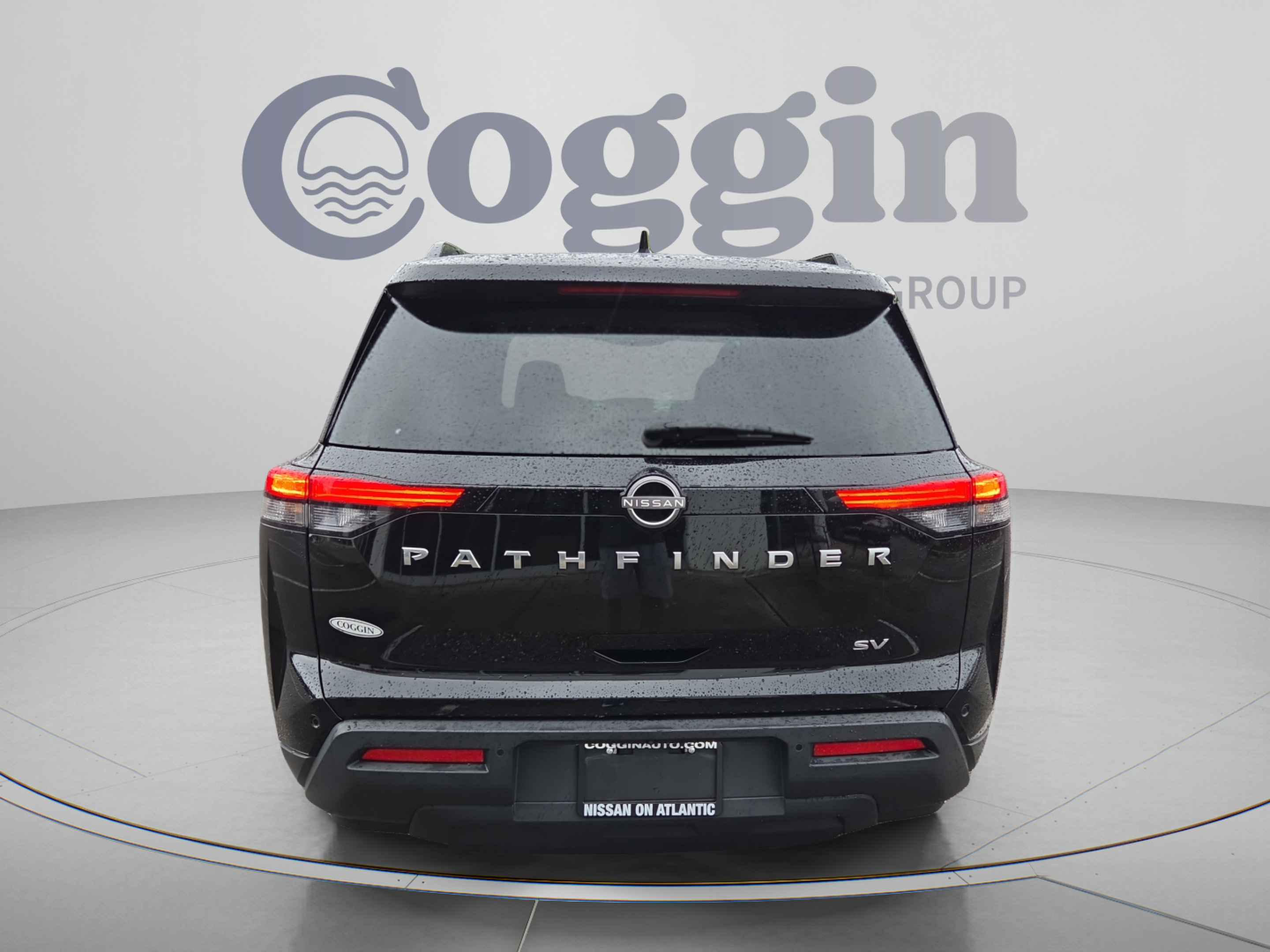 Used 2024 Nissan Pathfinder SV FWD image 4