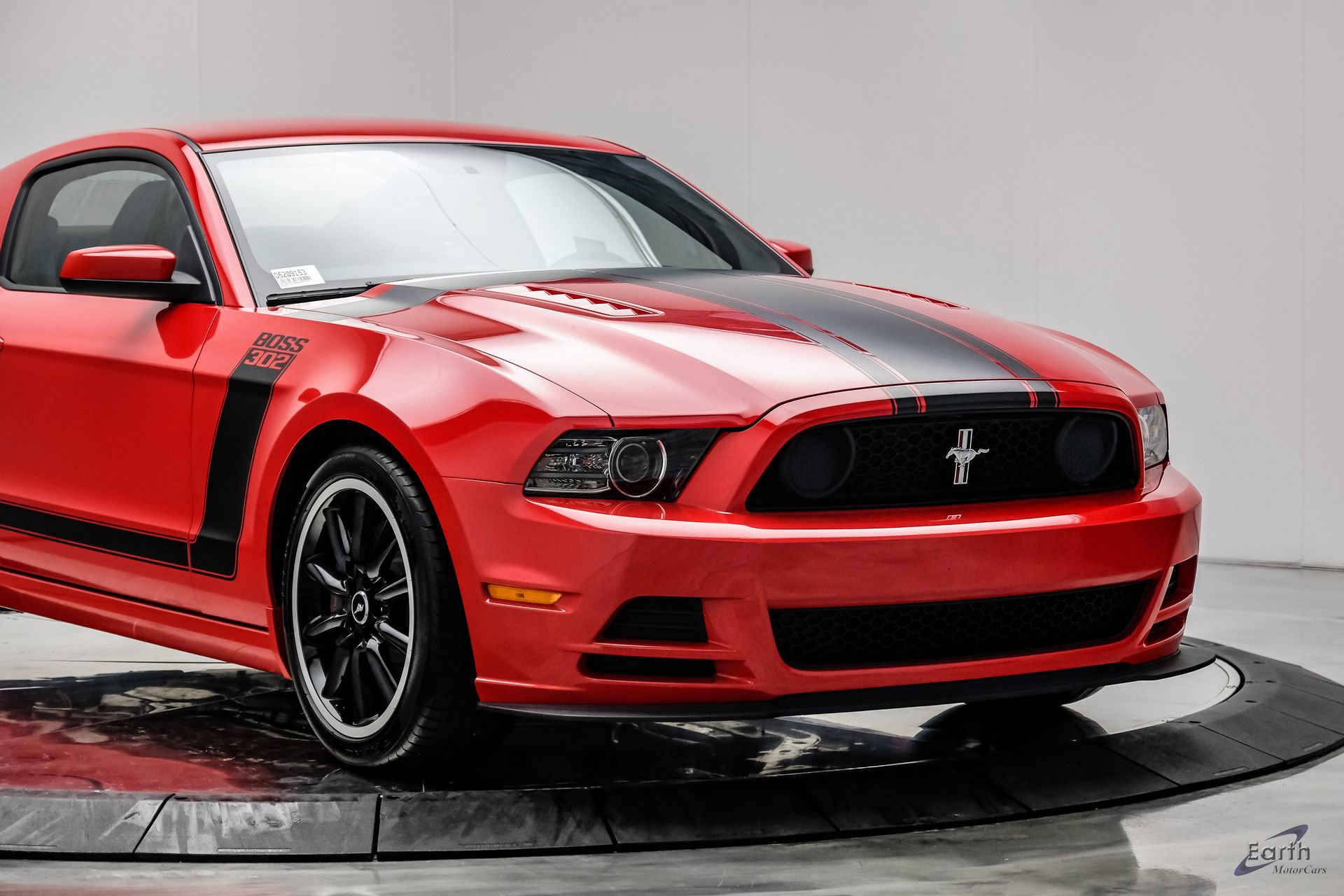 Used 2013 Ford Mustang Boss 302 w/ Boss 302 Accessory Pkg RWD image 26