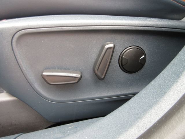 Certified 2023 Ford Maverick Lariat w/ Lariat Luxury Package image 12