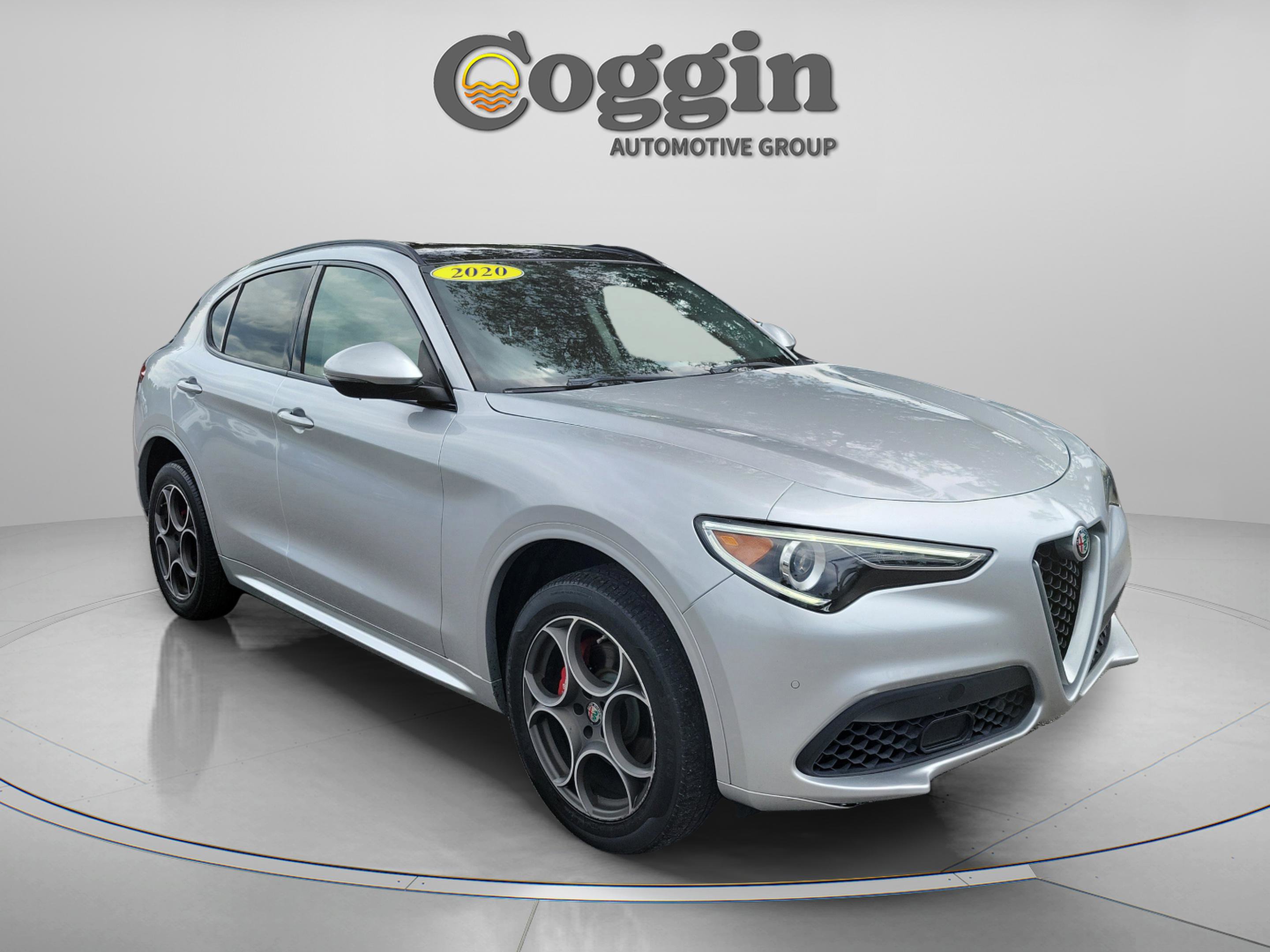 Used 2020 Alfa Romeo Stelvio Sport w/ Quick Order Package 22K Sport RWD image 4