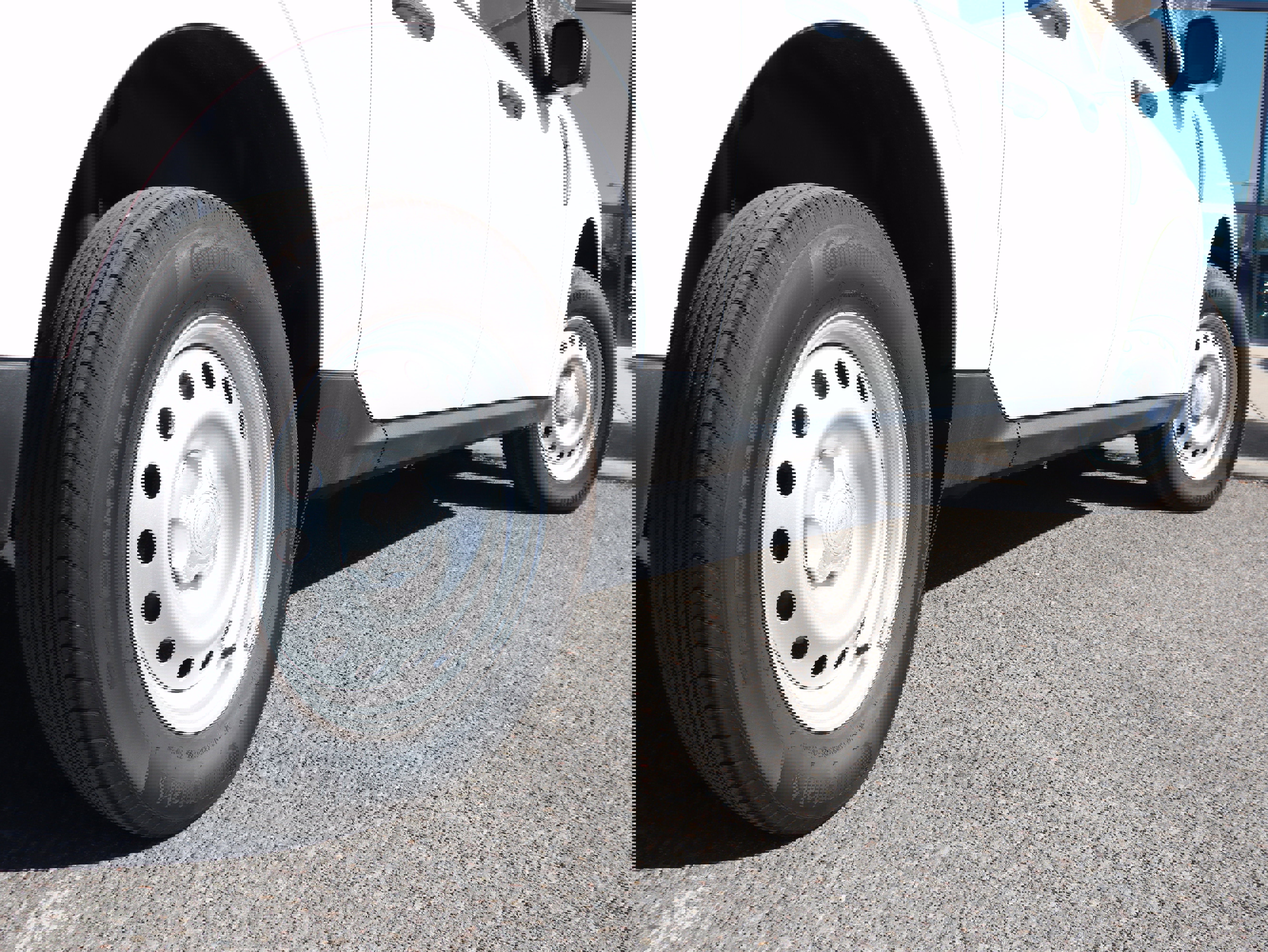 Used 2025 Ford Maverick XL w/ Equipment Group 102A image 11