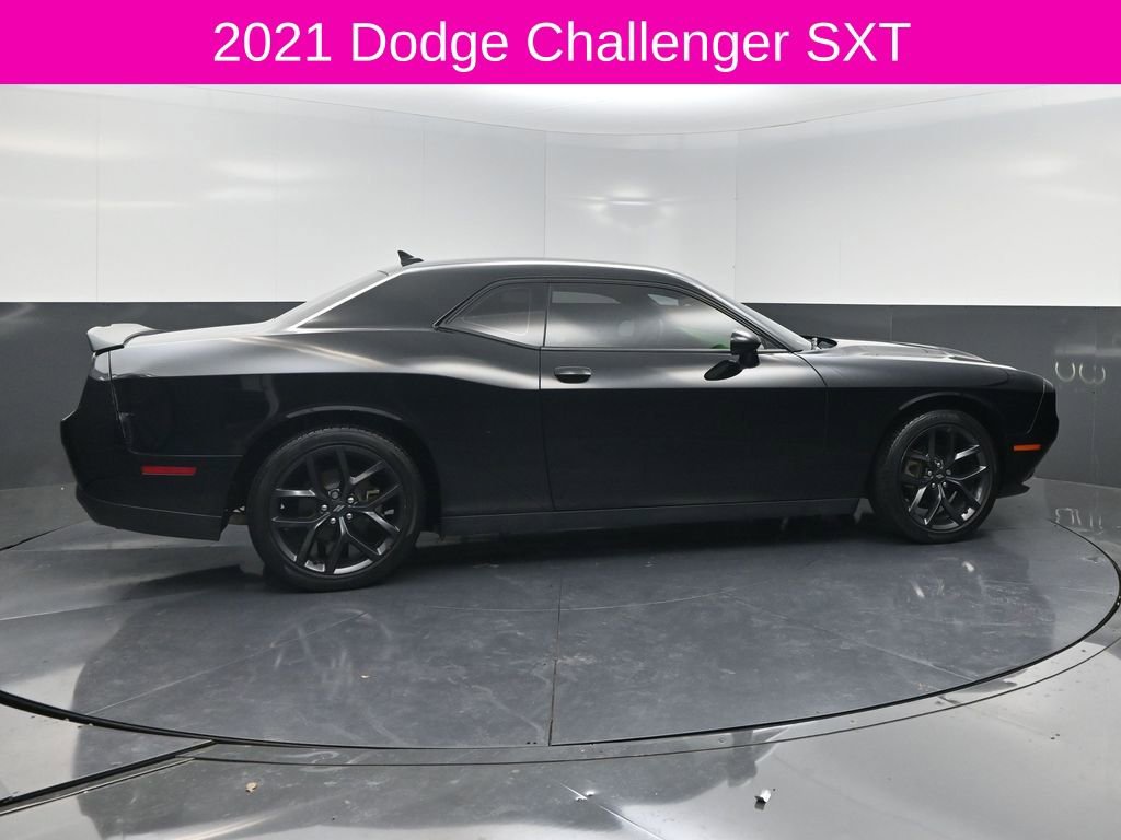 Used 2021 Dodge Challenger SXT w/ Blacktop Package image 4
