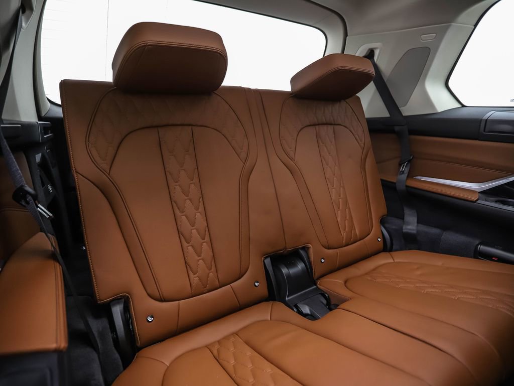 Certified 2024 BMW X7 xDrive40i image 35